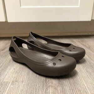 Crocs Women's Size 7 Brown Mary Jane Shoes Ballet Flats Flat Loafers Waterproof